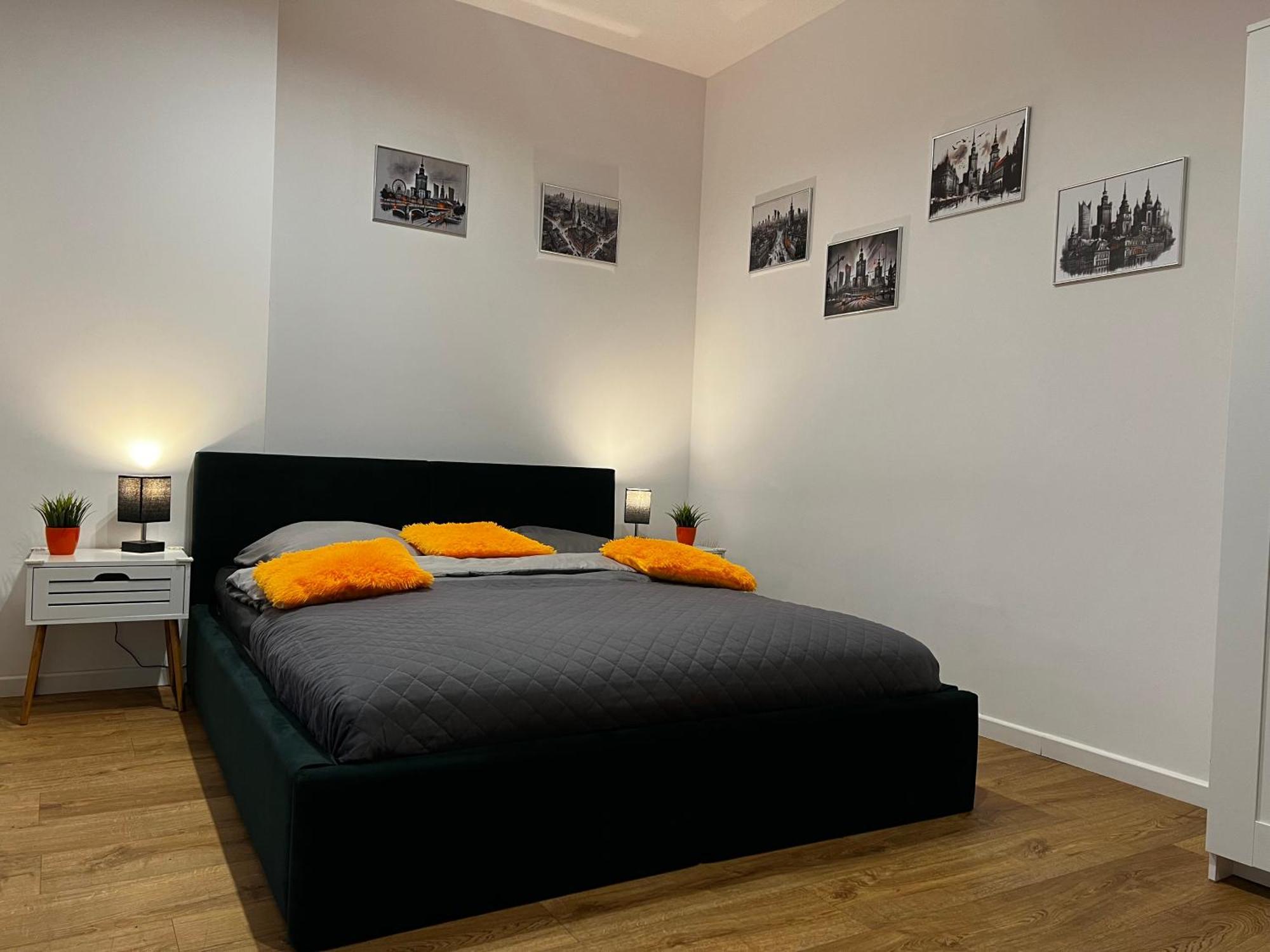 Big City Life Apartments - Bliska Wola Tower A วอร์ซอ ภายนอก รูปภาพ
